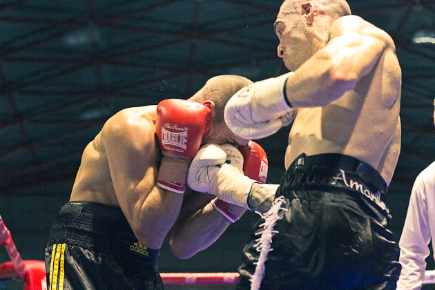 Velada de boxeo. Kiko Amarillo Vs Vitaly Shivanov. Photos by Frederic Navarro Cifani