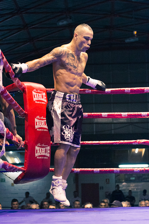 Velada de boxeo. Isaac Real Chaca Vs José de Jesus López. Photos by Frederic Navarro Cifani
