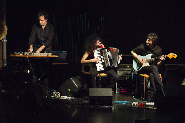 Presentación libro Maquinofobiapianolera. Photos by Frederic Navarro