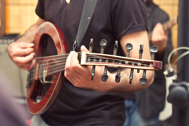 Concierto de Yacine & The Oriental Groove en La Llançadora Sabadell. Photos by Frederic Navarro